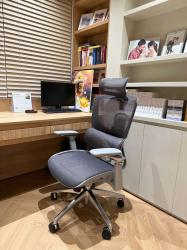 Ghế công thái học cao cấp B-1018D màu ghi